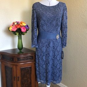 CACHET Glitter Lace Embellished Dress